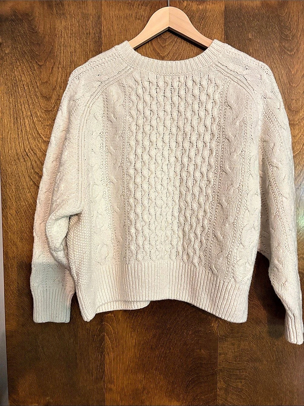 Universal Thread Cable Knit Crewneck Sweater in Cream Size XL